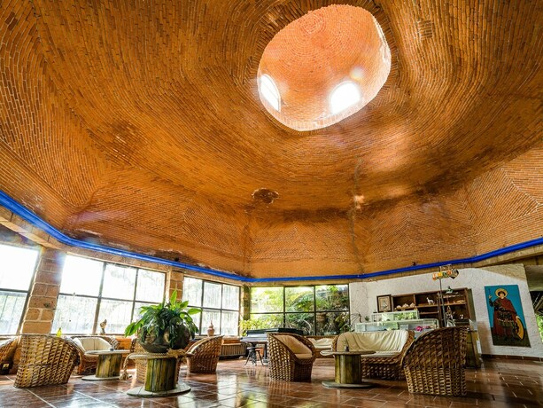 Imagen de los interiores del Hotel Amatlan De Quetzalc&oacute;atl. Foto 17