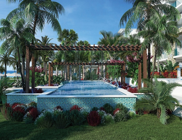 Imagen de los exteriores del Hotel Amavi, Madefortwo Hotels - Paphos. Foto 12