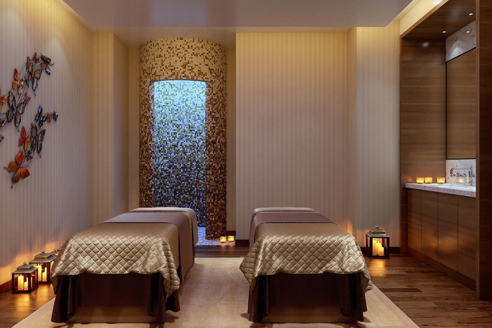 Imagen de los interiores del Hotel Amavi, Madefortwo Hotels - Paphos. Foto 17