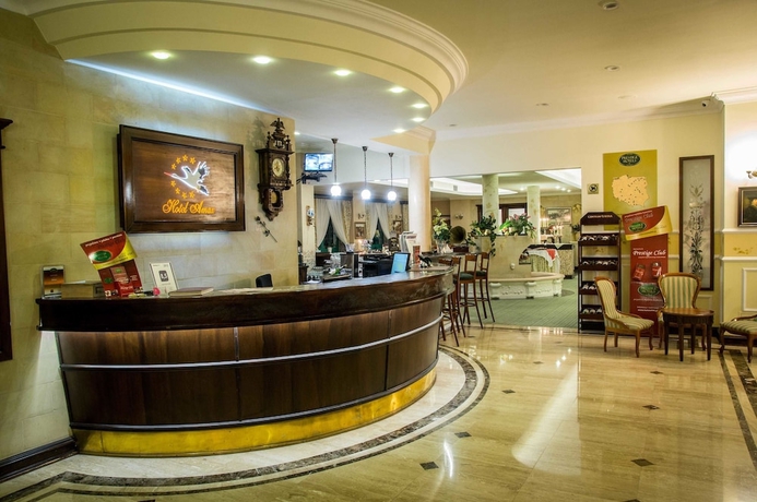 Imagen de los interiores del Hotel Amax. Foto 19