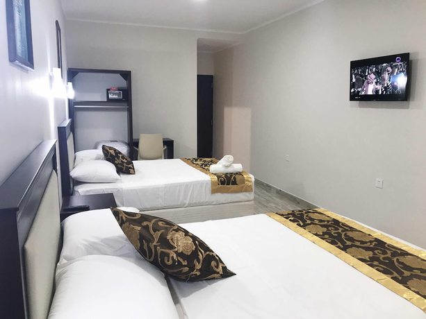 Imagen de la habitación del Hotel Amayal. Foto 12