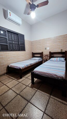 Imagen de la habitación del Hotel Amaz. Foto 8