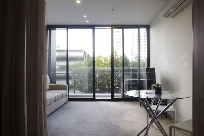 Imagen de la habitación del Hotel Amazing Accommodations Vogue. Foto 2