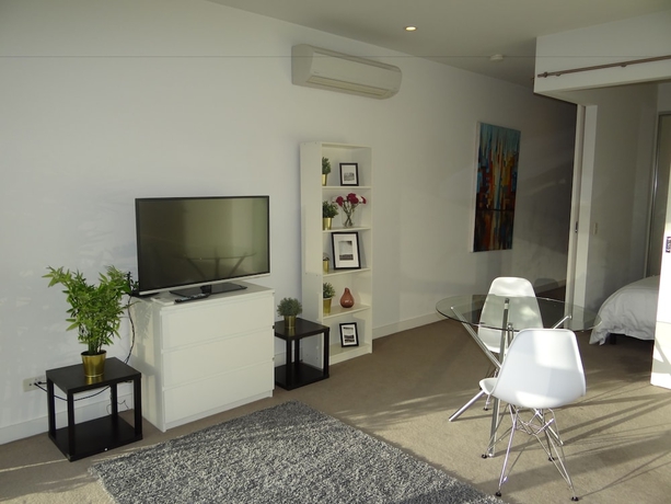 Imagen de la habitación del Hotel Amazing Accommodations Vogue. Foto 16