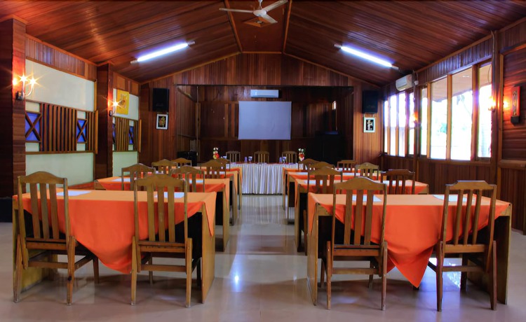 Imagen de los interiores del Hotel Amazing Beach Resort - Palu. Foto 17