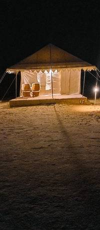 Imagen de la habitación del Hotel Amazing Desert Camp. Foto 4