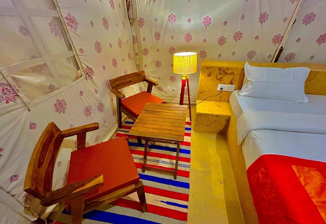 Imagen de la habitación del Hotel Amazing Desert Camp. Foto 7