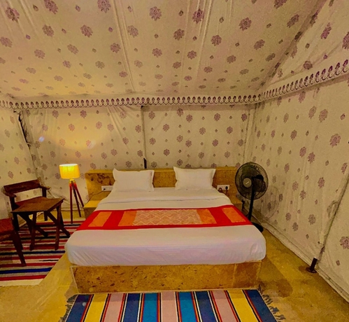 Imagen de la habitación del Hotel Amazing Desert Camp. Foto 9