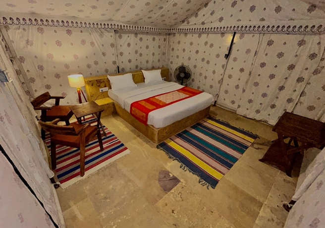 Imagen de la habitación del Hotel Amazing Desert Camp. Foto 12