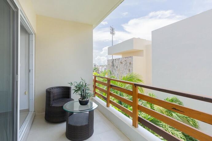 Imagen general del Hotel Amazing Modern 2 PH in 1 6BR Private Jacuzzi Great Facilities GYM 2 Rooftops Security. Foto 7