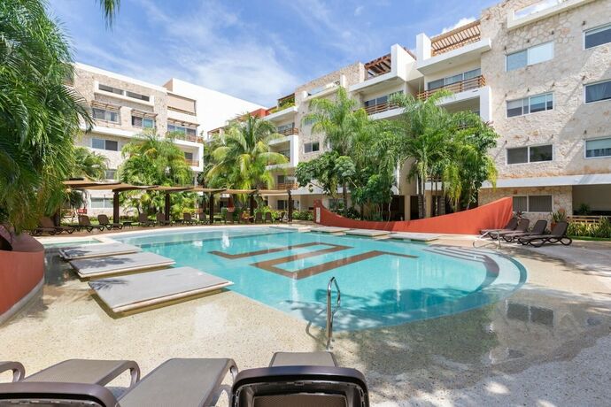 Imagen general del Hotel Amazing Modern 2 PH in 1 6BR Private Jacuzzi Great Facilities GYM 2 Rooftops Security. Foto 10