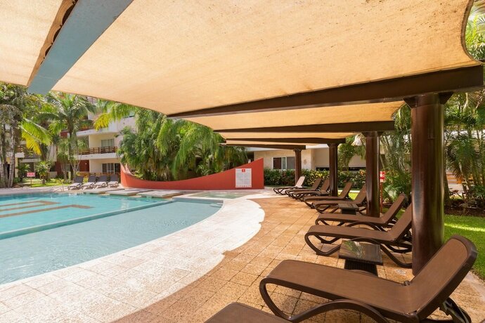 Imagen general del Hotel Amazing Modern 2 PH in 1 6BR Private Jacuzzi Great Facilities GYM 2 Rooftops Security. Foto 11