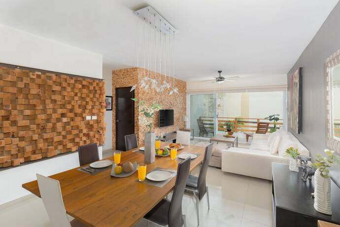Imagen general del Hotel Amazing Modern 2 PH in 1 6BR Private Jacuzzi Great Facilities GYM 2 Rooftops Security. Foto 16