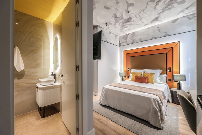 Imagen de la habitación del Hotel Amazinn Madrid Plaza Mayor Collection. Foto 12