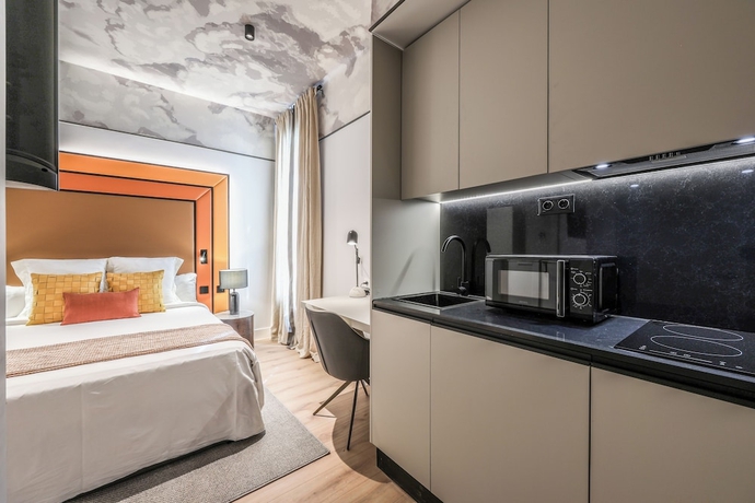 Imagen de la habitación del Hotel Amazinn Madrid Plaza Mayor Collection. Foto 13