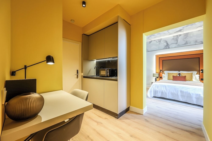 Imagen de la habitación del Hotel Amazinn Madrid Plaza Mayor Collection. Foto 16