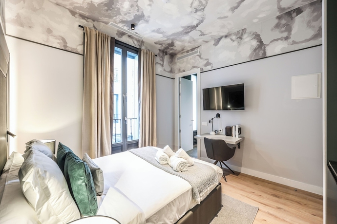 Imagen de la habitación del Hotel Amazinn Madrid Plaza Mayor Collection II. Foto 11