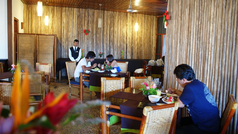 Imagen del bar/restaurante del Hotel Amazon Apart. Foto 2