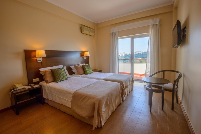 Imagen de la habitación del Hotel Amazonia Jamor. Foto 7