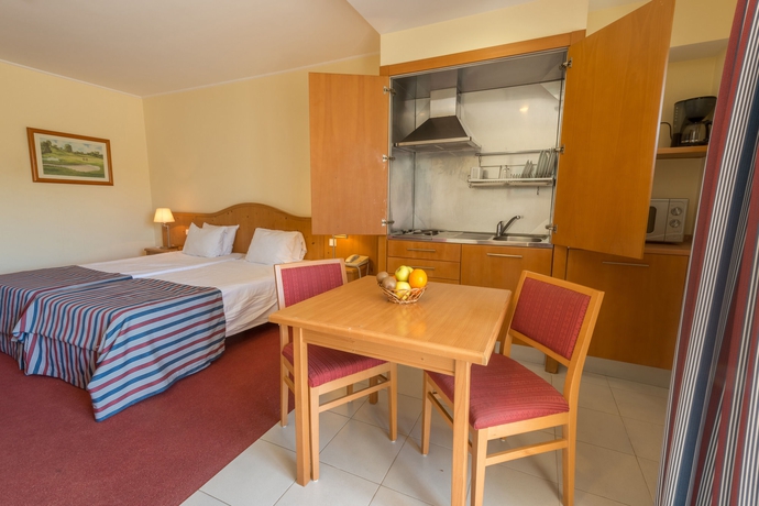 Imagen de la habitación del Hotel Amazonia Palmela Apartamentos Turísticos. Foto 13