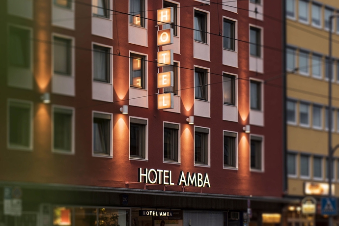 Imagen general del Hotel Amba. Foto 1