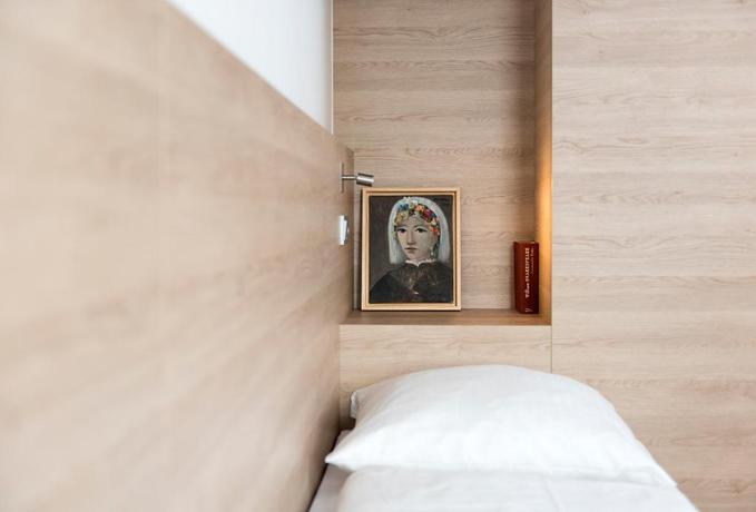 Imagen de la habitación del Hotel Amba, Munich. Foto 9