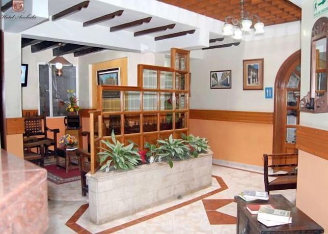 Imagen de los interiores del Hotel Ambal&aacute; Bogot&aacute; Colonial, Bogot&aacute;. Foto 12