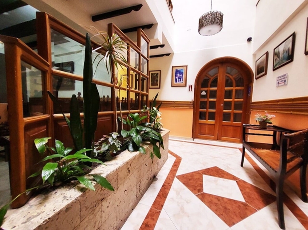 Imagen de la habitación del Hotel Ambal&aacute; Bogot&aacute; Colonial, Bogot&aacute;. Foto 9