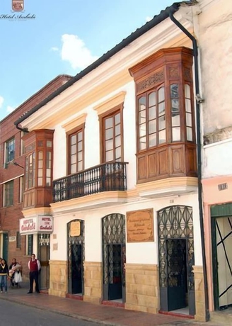 Imagen general del Hotel Ambal&aacute; Bogot&aacute; Colonial, Bogot&aacute;. Foto 3