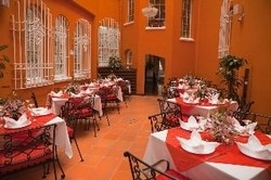 Imagen del bar/restaurante del Hotel Ambar, Bogot&aacute;. Foto 3
