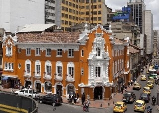 Imagen de los interiores del Hotel Ambar. Foto 7