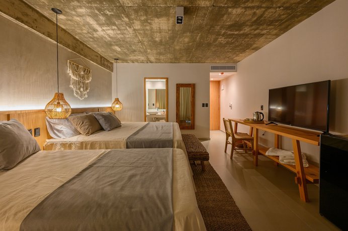 Imagen de la habitación del Hotel Ambar, PUNTA DEL ESTE. Foto 2