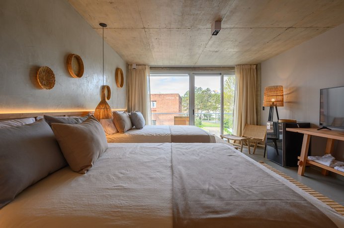 Imagen de la habitación del Hotel Ambar, PUNTA DEL ESTE. Foto 8