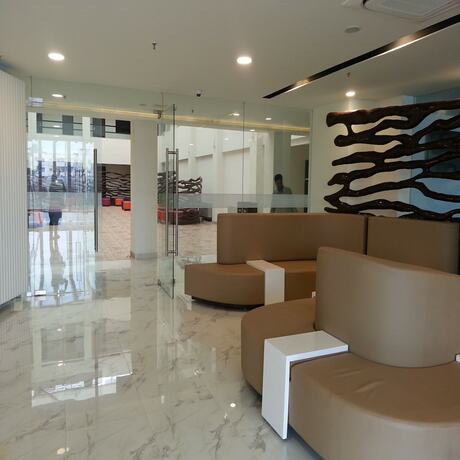 Imagen de los interiores del Hotel Ambar Sarovar Portico. Foto 25