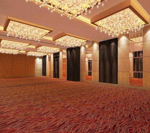 Imagen de los interiores del Hotel Ambar Sarovar Portico. Foto 29