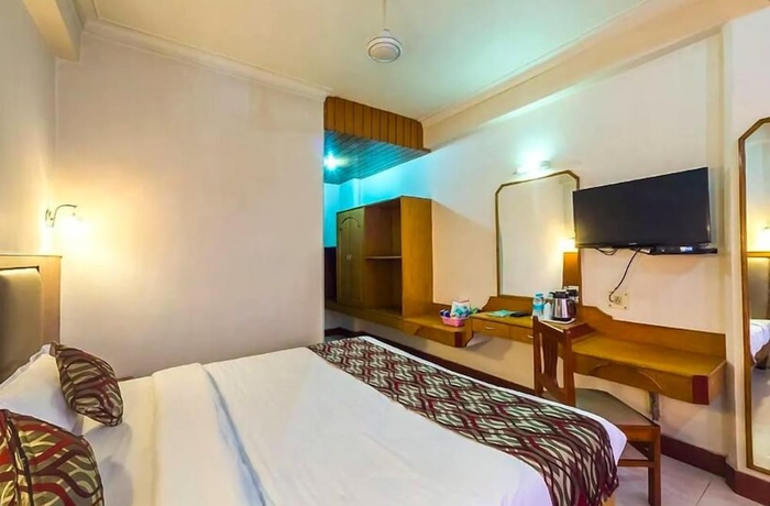 Imagen de la habitación del Hotel Ambarish Grand Residency. Foto 3
