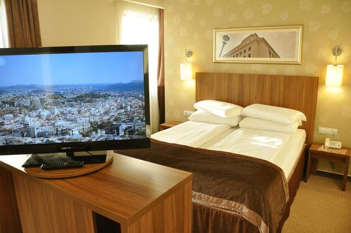 Imagen de la habitación del Hotel Ambasador, Bucarest. Foto 11