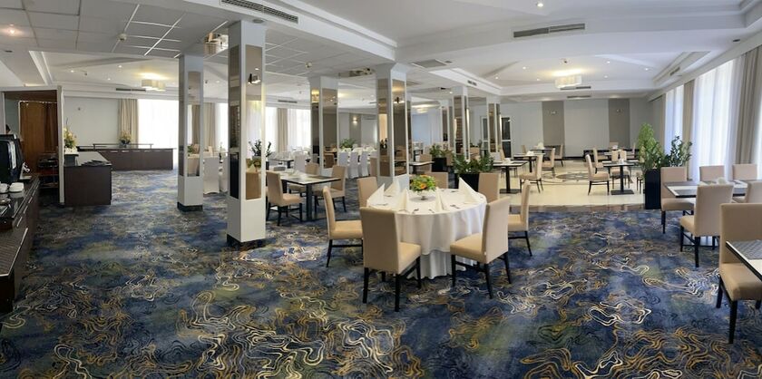 Imagen del bar/restaurante del Hotel Ambasador Chojny Lodz. Foto 12