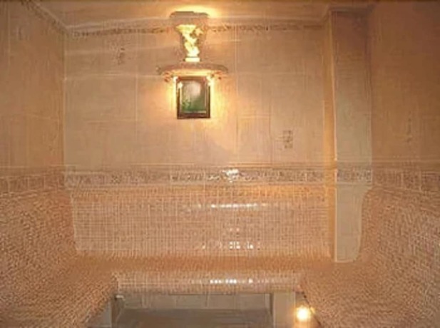 Imagen general del Hotel Ambasador Chojny Lodz. Foto 9