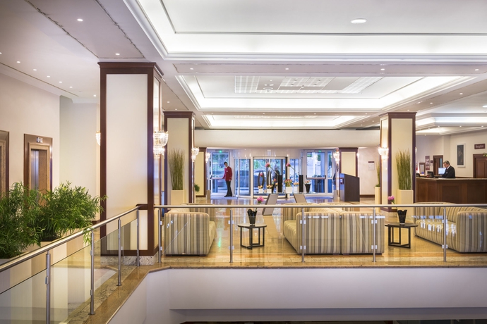 Imagen de los interiores del Hotel Ambasador - Liburnia. Foto 28