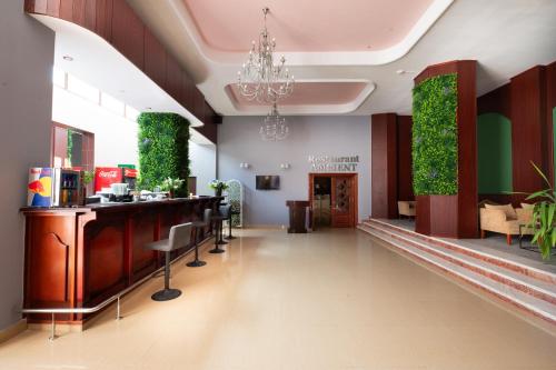 Imagen general del Hotel Ambasador Mamaia. Foto 7