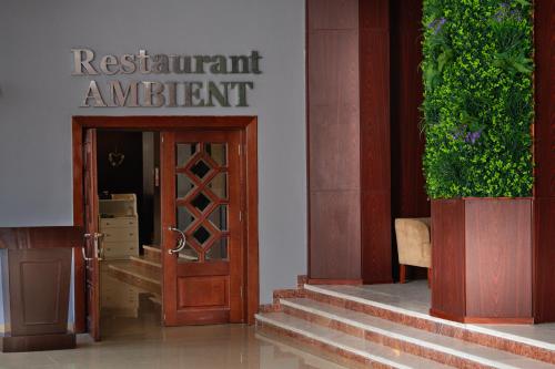 Imagen general del Hotel Ambasador Mamaia. Foto 10