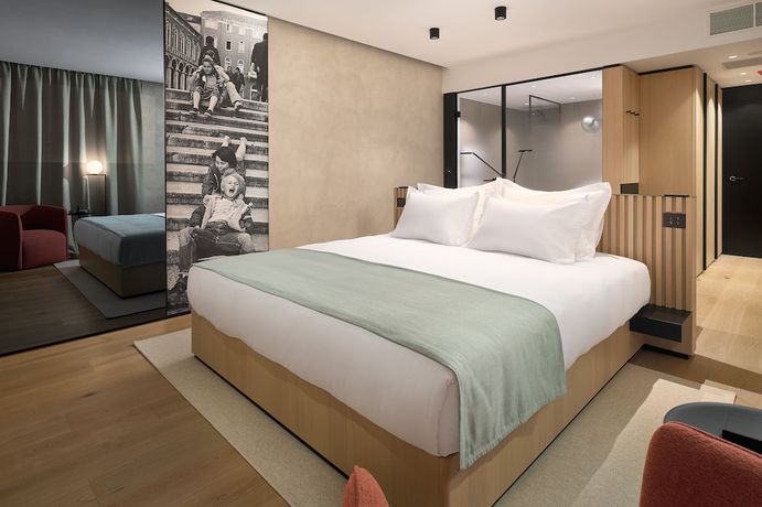 Imagen de la habitación del Hotel Ambasador, Split. Foto 12