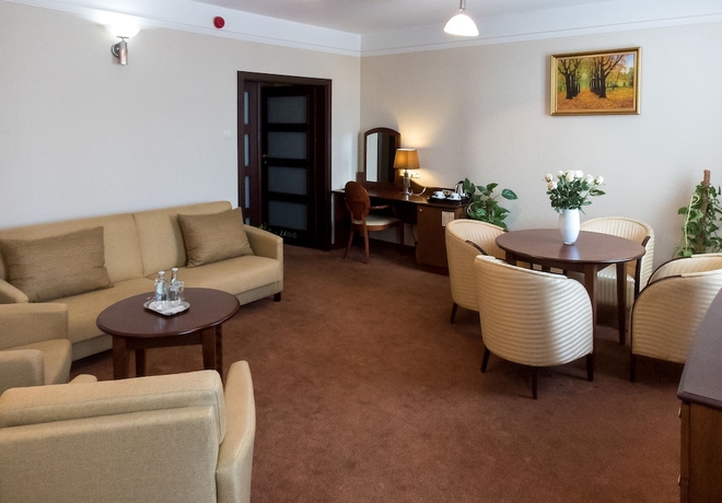 Imagen de la habitación del Hotel Ambasadorski. Foto 5