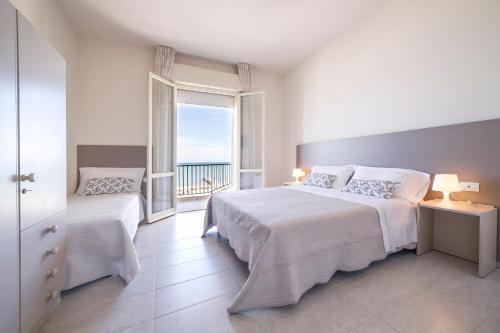 Imagen general del Hotel Ambasciatori Beach Front Breakfast e Brunch XXL fino alle 12 30. Foto 4