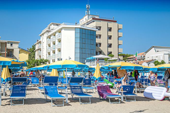 Imagen general del Hotel Ambasciatori, Bellaria-Igea Marina. Foto 1