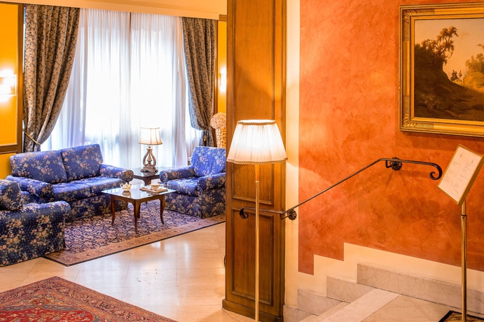 Imagen de los interiores del Hotel Ambasciatori, Brescia. Foto 11