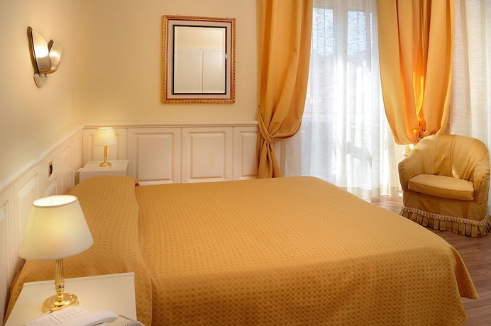 Imagen de la habitación del Hotel Ambasciatori Palace, Montecatini Terme. Foto 9
