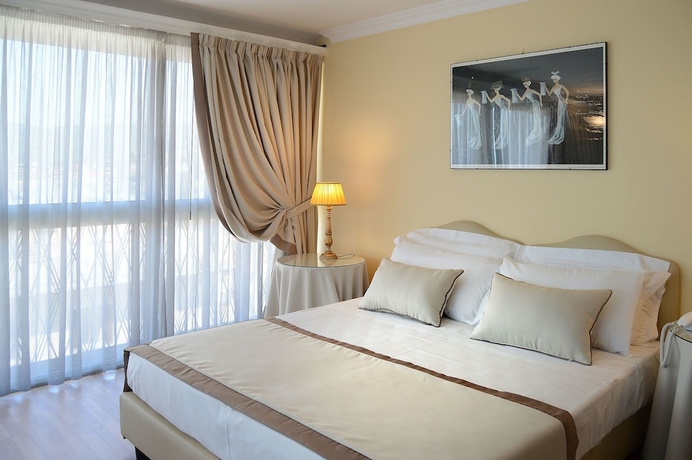 Imagen de la habitación del Hotel Ambasciatori Palace, Montecatini Terme. Foto 11