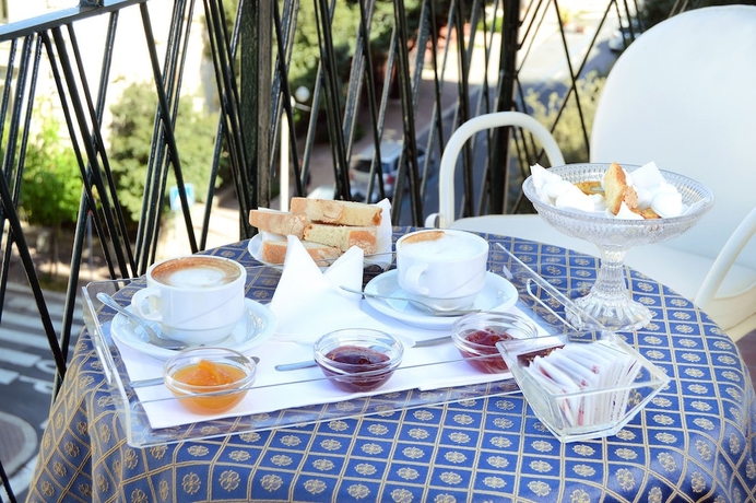 Imagen de la habitación del Hotel Ambasciatori Palace, Montecatini Terme. Foto 15